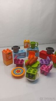 Lego duplo vybavení kuchyň