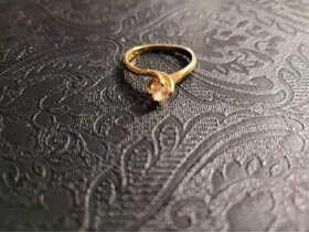 Dámský luxusní prstýnek 18k zlata se zirkonem