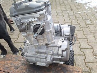 Suzuki LTZ 400 - 1