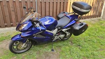 HONDA VFR 800 V-TEC