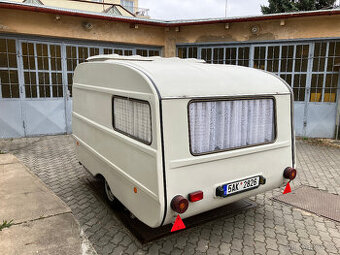 Karavan Qek Junior HP 400