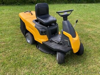Zahradní traktůrek,rider Stiga Garden Compact E-HST