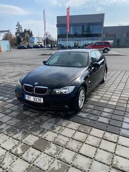 BMW E90 318d