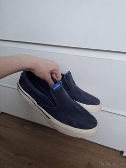 Adidas unisex boty vel.39