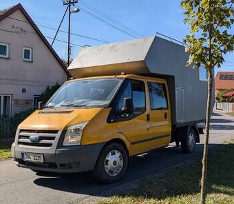 Unikátní Ford Transit 4x4 s odnímatelnou obytnou nástavbou
