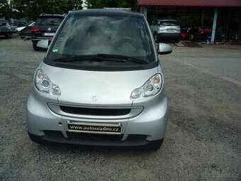 Smart Fortwo 450 0,8 CDI 33,3 KW // KLIMATIZACE POSILOVAČ