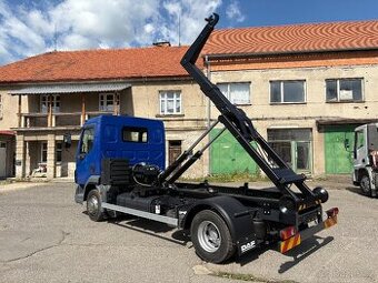 Daf LF 45.180 nosič kontejnerů 8t.