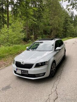 ŠKODA OCTAVIA LAURIN & KLEMENT 2015 DSG