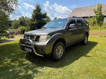 Nissan Pathfinder 2,5DCI