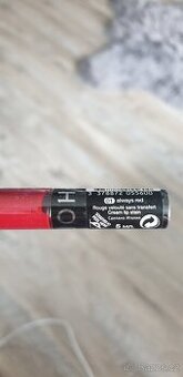 Sephora matná rtěnka 01 Always red