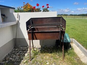Prodám robustní grill