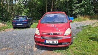 Citroën Xsara Picasso 1.6 i rok 2010 - 1