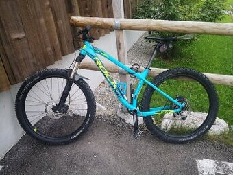Trail hardtail Rock machine Blizz