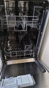 Myčka IKEA (Whirlpool) 45 cm široká