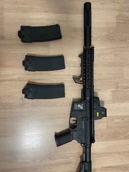 Airsoftová zbraň Delta Armory AR15 MLOK Medium ALPHA EAGLE