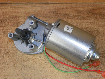 Elektromotor s převodovkou ELVI 12 VDC, 295 ot./min. 400W