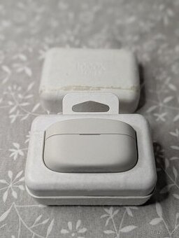 Bezdrátová sluchátka Sony WF-1000XM4 světlé, nové rozbalené