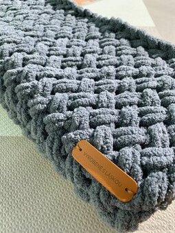 Dětská nepadací puffy deka na sportovní kočárek tmavě šedá