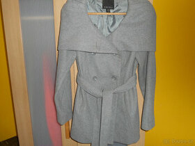 Kabát šedý 3/4