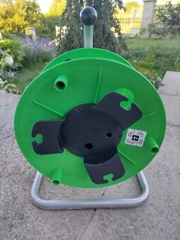 Naviják univerzální