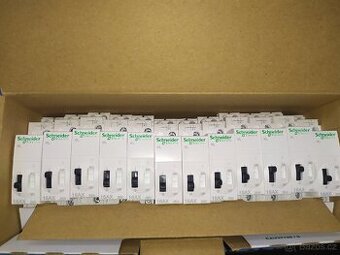 Impulsní relé Schneider