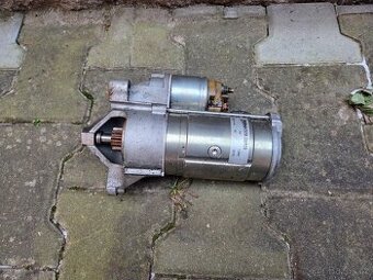 Startér Peugeot 807