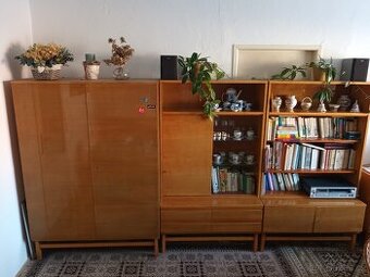 Retro nábytková sestava za odvoz