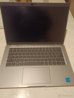 Dell Latitude 5440 Intel 13th Gen Core i3  (14" AG IPS FHD)