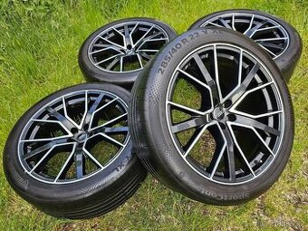 Kompletní letní orig. Audi Q8 SPORT - 285/40 R22 XL - 5x112