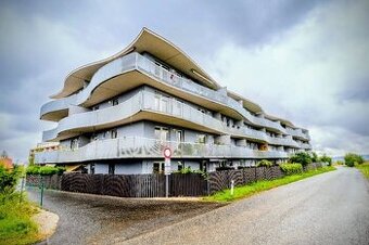 PRODEJ BYTU SE ZAHRÁDKOU, MLADÁ BOLESLAV - 1