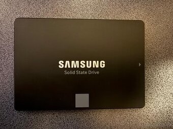 SSD Samsung 860 EVO 500GB – 98 % zdraví, TOP stav