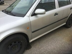 Skoda octavia kombi 1.6 i rok 2000