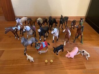 Schleich, collecta koně a domácí zvířata