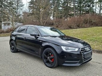 Audi A3 Sportback 1.6tdi, Bixenon,Led,Kůže,NováTK