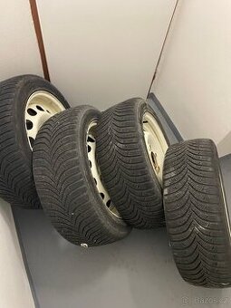 Alu kola 16"5х120 na BMW + pneu – překáží ve sklepě