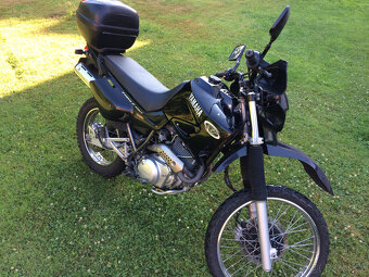 YAMAHA XT600E