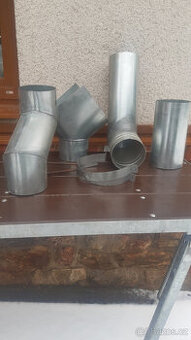 Kolena, spojky a další