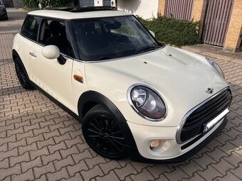 MINI Cooper D F56 — 1.5d, manuál, pano, JCW R17