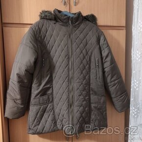 Hnědá bunda s kapucí XXL- XXXL