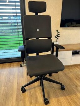 Kancelářská židle Steelcase Please s podhlavníkem NOVÁ