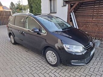 Volkswagen Sharan Higline – rok 2011 – stav tach. 270 000 +