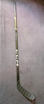 Hokejka CCM Tacks AS-V Pro INT
