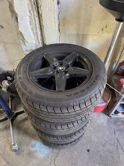 Alu r18 bmw x5 včetně zánovní pneu 255/55/18