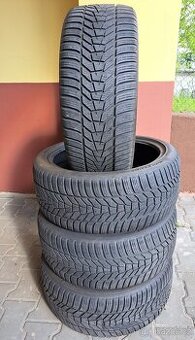 4x zimní pneumatiky Hankook 225/40 R18