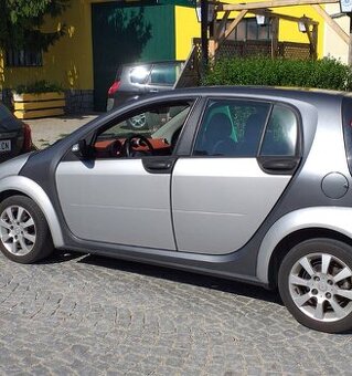 SMART FORFOUR 1,3i 70kw 2005