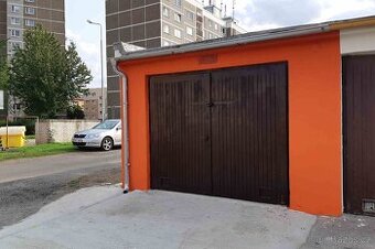 Garážová vrata - včetně rámu a kování