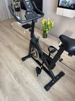 Cyklo trenažér wifito spino 200