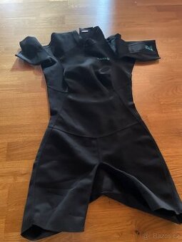 Prodám dámský neopren nový vel. M