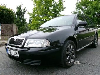 Škoda Octavia combi 1.9 Tdi 81kW LAURIN KLEMENT - TOP STAV