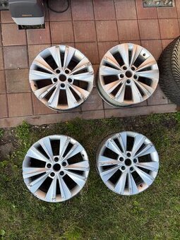 ALU disky R17 Škoda SuperB originál